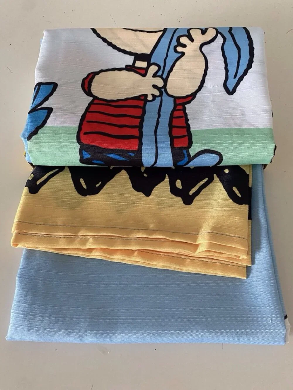 Peanuts Snoopy Woodstock Fabric Shower Curtain 72x 72‎ Doghouse Whole Gang NEW